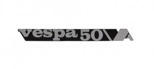 Targhetta &quot;Vespa 50 A&quot; sportellino laterale sinistro per Vespa PK50XL N Automatica 