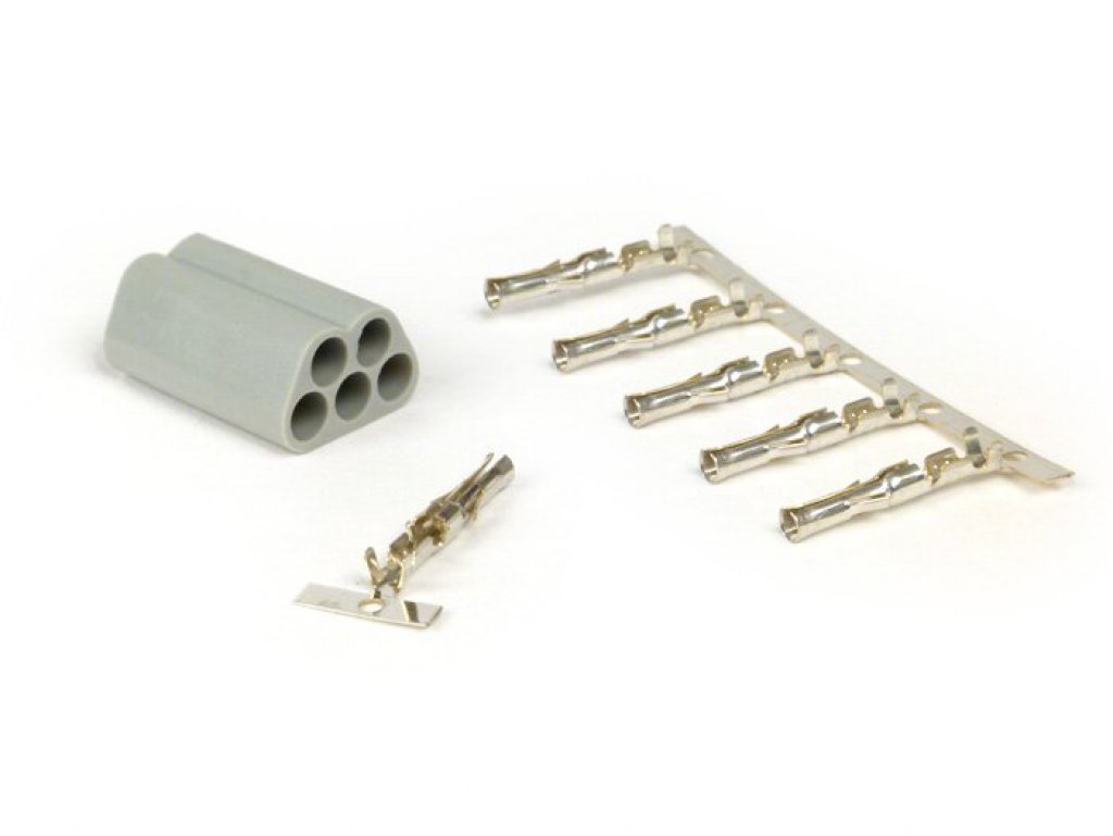5-poliger Stecker mit Kabelschuhen zur Verkabelung der elektrischen Anlage / Schalter 